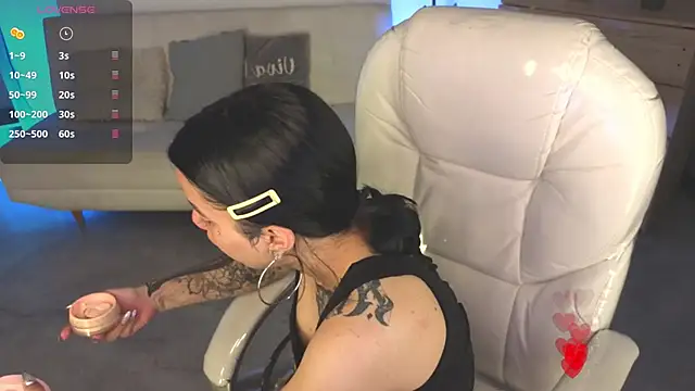 Nicole Foxx  online show from 5, 2, 2026