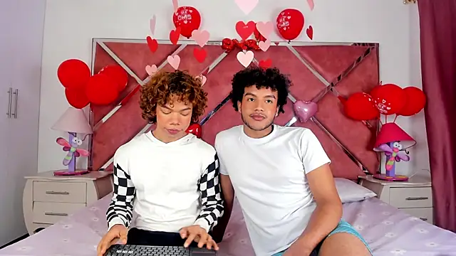 Snapshot of DanteAndKyle chatting on 18, 2, 2025 DanteAndKyle online show from 18, 2, 2025