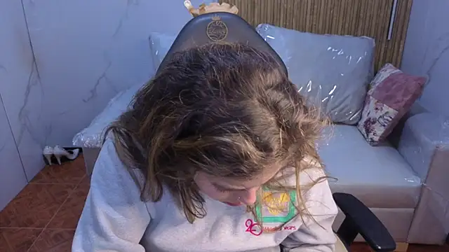 Kitten Cam online show from 15, 1, 2026