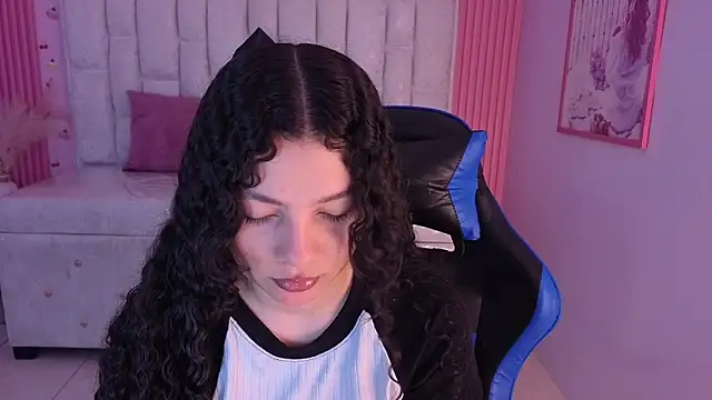 shalon diaz s online show from 17, 2, 2026