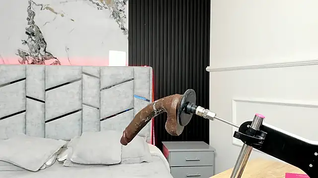 Gigidoll online show from 17, 9, 2025