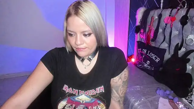 Snapshot of victoria__floyd chatting on 27, 10, 2025 victoria floyd online show from 27, 10, 2025