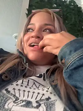 Snapshot of victoria__floyd chatting on 17, 11, 2025 victoria floyd online show from 17, 11, 2025