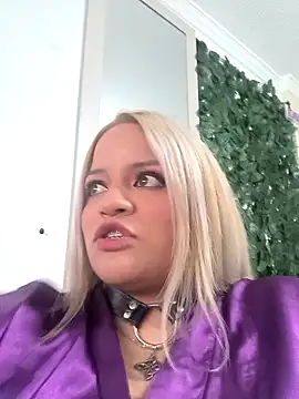 Snapshot of victoria__floyd chatting on 20, 11, 2025 victoria floyd online show from 20, 11, 2025