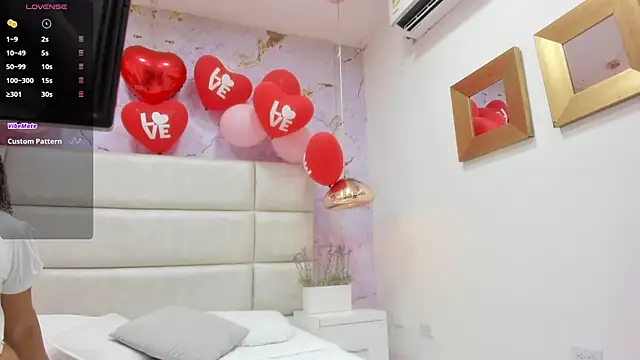 AnthonelaRusso  online show from 17, 2, 2025