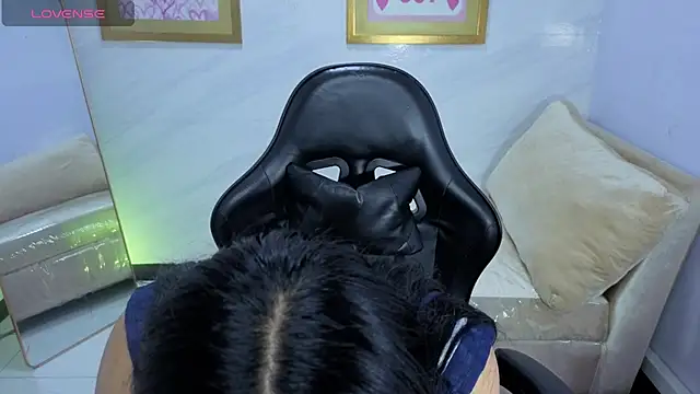 Paulette v online show from 28, 11, 2025