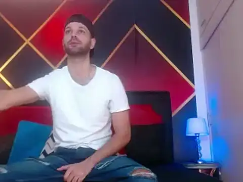 Snapshot of Cristian_white chatting on 14, 2, 2025 Cristian white online show from 14, 2, 2025