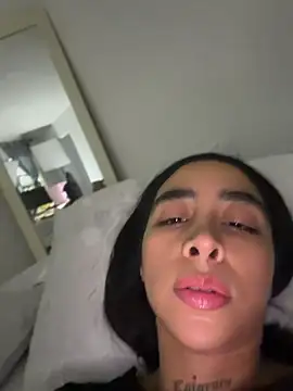 sophierooy22 online show from 30, 6, 2026