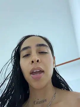 sophierooy22 online show from 19, 7, 2026