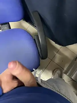 Greeneyes0820 online show from 31, 1, 2025