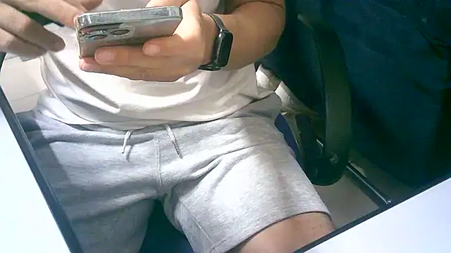 Greeneyes0820 online show from 27, 11, 2025