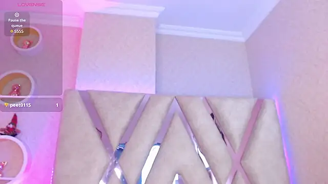 Sophia waalker  1 online show from 12, 2, 2025