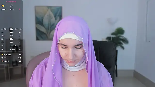 Ayha khalaf online show from 4, 10, 2025