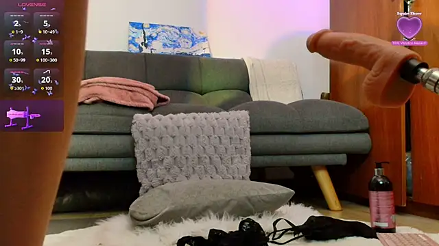 Snapshot of love_sharol_ chatting on 21, 6, 2026 love sharol online show from 21, 6, 2026