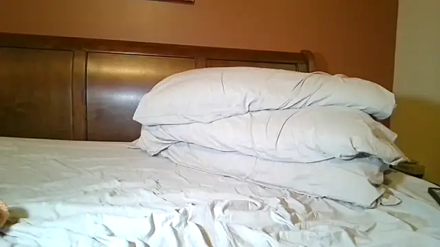 Snapshot of Soultouch1 chatting on 31, 10, 2025 Soultouch1 online show from 31, 10, 2025