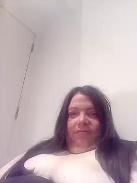 Snapshot of HotHornyEmmaX chatting on 6, 2, 2025 HotHornyEmmaX online show from 6, 2, 2025