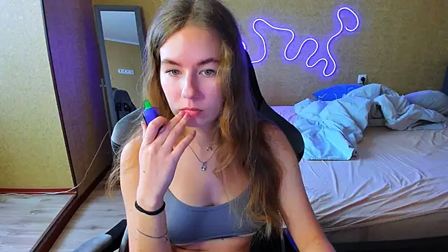 Snapshot of EmilyPaw chatting on 30, 5, 2026 EmilyPaw online show from 30, 5, 2026