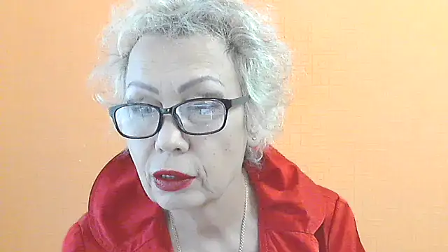 NessyJenixs online show from 19, 10, 2025