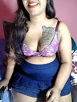 Snapshot of Sexy-Monikaa chatting on 15, 5, 2026 Sexy-Monikaa online show from 15, 5, 2026