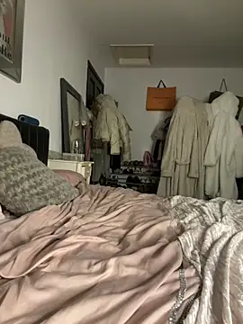 blissdimicco online show from 4, 3, 2025