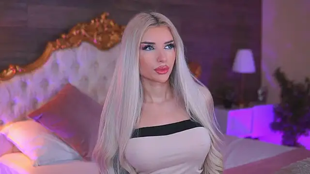 Snapshot of Juicy_Jessye chatting on 20, 11, 2025 Juicy Jessye online show from 20, 11, 2025