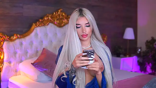 Snapshot of Juicy_Jessye chatting on 15, 12, 2025 Juicy Jessye online show from 15, 12, 2025