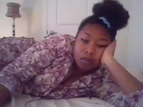Snapshot of angeliquebelcali chatting on 17, 3, 2025 angeliquebelcali online show from 17, 3, 2025