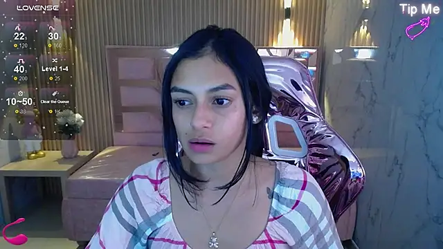 Snapshot of lilith_petit_sub chatting on 29, 1, 2025 lilith petit sub online show from 29, 1, 2025