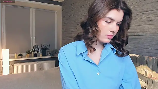 FloraDobb online show from 8, 2, 2025