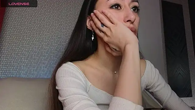 Snapshot of Isabela_Run chatting on 22, 2, 2025 Isabela Run online show from 22, 2, 2025