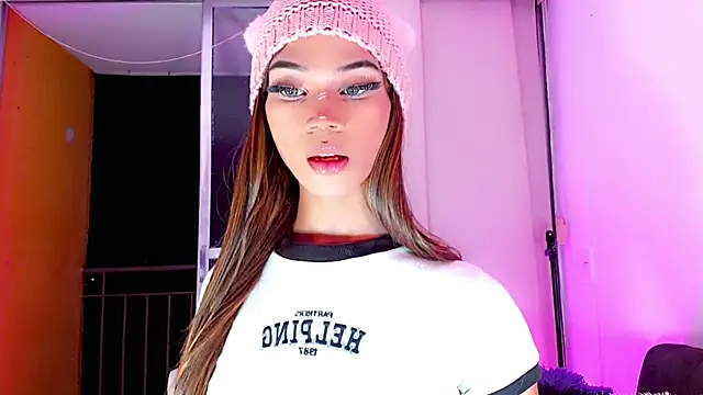 Snapshot of lucyangel_11 chatting on 11, 2, 2025 lucyangel 11 online show from 11, 2, 2025