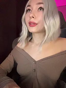 Snapshot of Ohmy_Nora_ chatting on 21, 11, 2025 Ohmy Nora online show from 21, 11, 2025