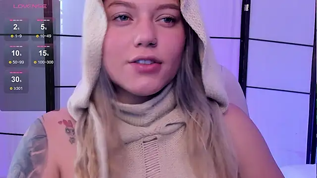 alaia greyy online show from 17, 3, 2026