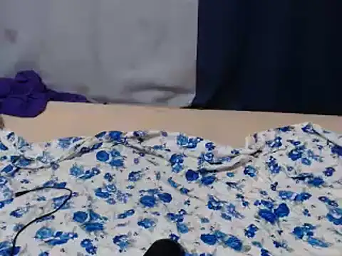 Snapshot of Prettysharrie chatting on 25, 1, 2025 Prettysharrie online show from 25, 1, 2025