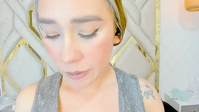 Lannajansen online show from 8, 2, 2025