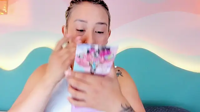 Lannajansen online show from 24, 11, 2025