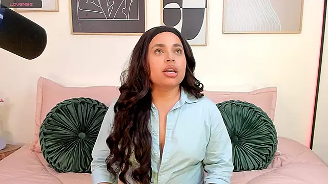 RachelRusso online show from 21, 2, 2025