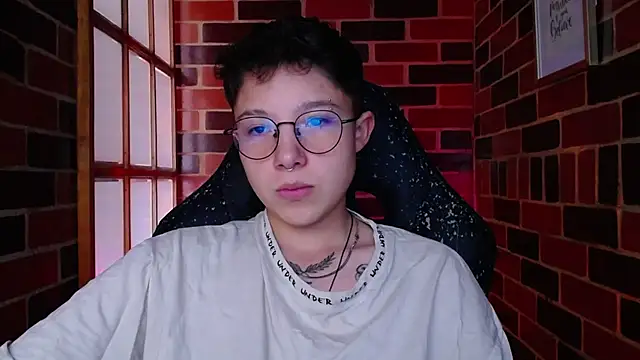 Snapshot of Rio_twrr chatting on 8, 2, 2025 Rio twrr online show from 8, 2, 2025