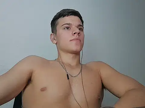 Snapshot of vitorsafado19 chatting on 17, 2, 2025 vitorsafado19 online show from 17, 2, 2025