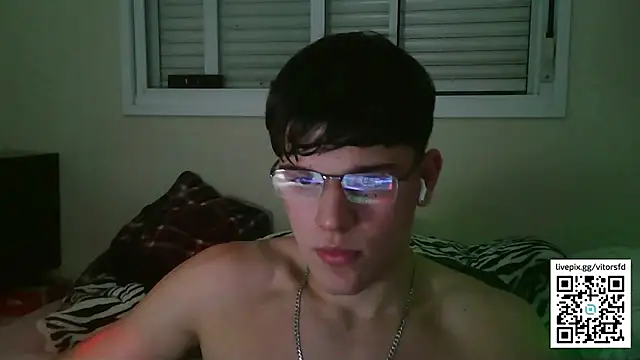 Snapshot of vitorsafado19 chatting on 15, 9, 2025 vitorsafado19 online show from 15, 9, 2025