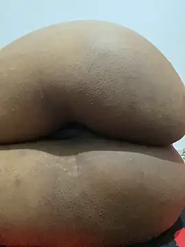 Snapshot of Charlotte_bronxxx chatting on 24, 2, 2025 Charlotte bronxxx online show from 24, 2, 2025