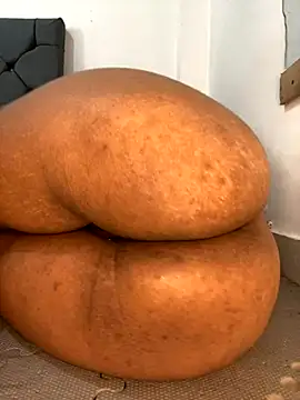 Snapshot of Charlotte_bronxxx chatting on 14, 9, 2025 Charlotte bronxxx online show from 14, 9, 2025