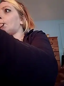 Snapshot of barbieinbondage7 chatting on 23, 4, 2026 barbieinbondage7 online show from 23, 4, 2026