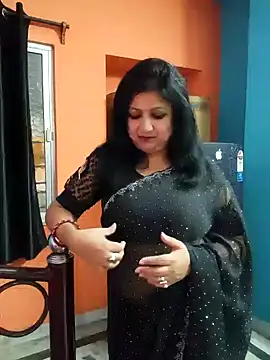 horny lizia online show from 15, 2, 2026