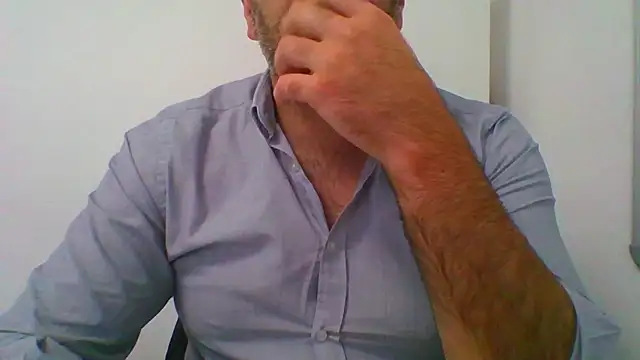 Snapshot of _tuga_man_ chatting on 22, 9, 2025  tuga man  online show from 22, 9, 2025