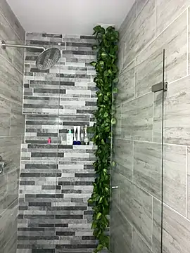 ttylloserxxx online show from 24, 1, 2025