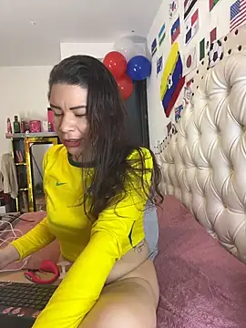 Snapshot of isabelajonesgl chatting on 13, 6, 2026 isabelajonesgl online show from 13, 6, 2026