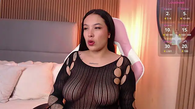 Snapshot of Victoria_Collinns chatting on 8, 2, 2025 Victoria Collinns online show from 8, 2, 2025