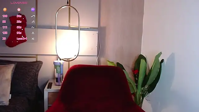 Snapshot of Victoria_Collinns chatting on 3, 12, 2025 Victoria Collinns online show from 3, 12, 2025