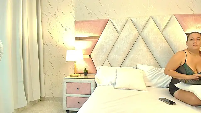 anastasia marco online show from 3, 3, 2025